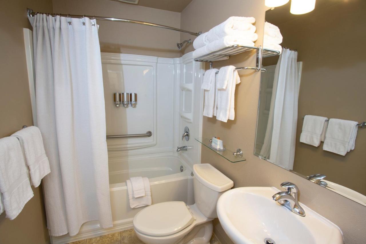 Lakeshore Inn Lake Oswego Zewnętrze zdjęcie