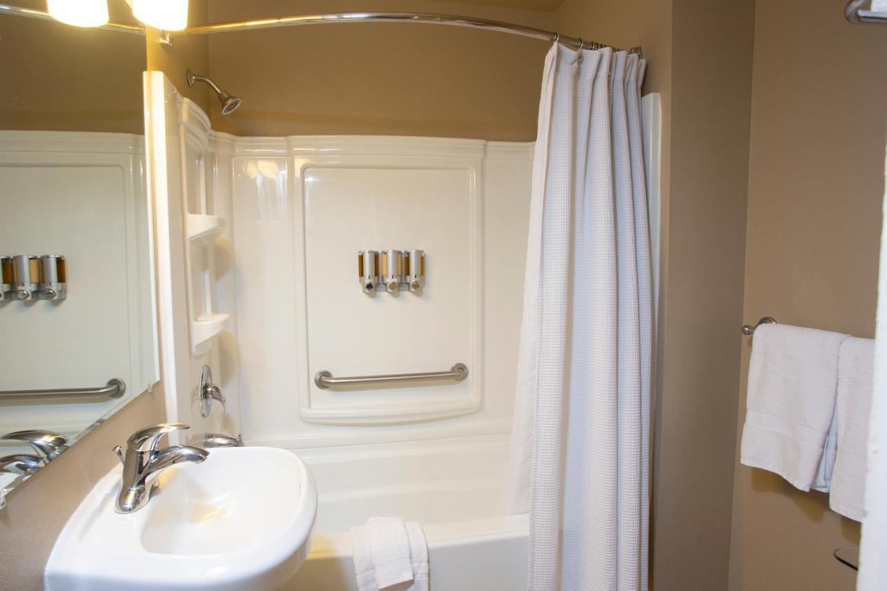 Lakeshore Inn Lake Oswego Zewnętrze zdjęcie