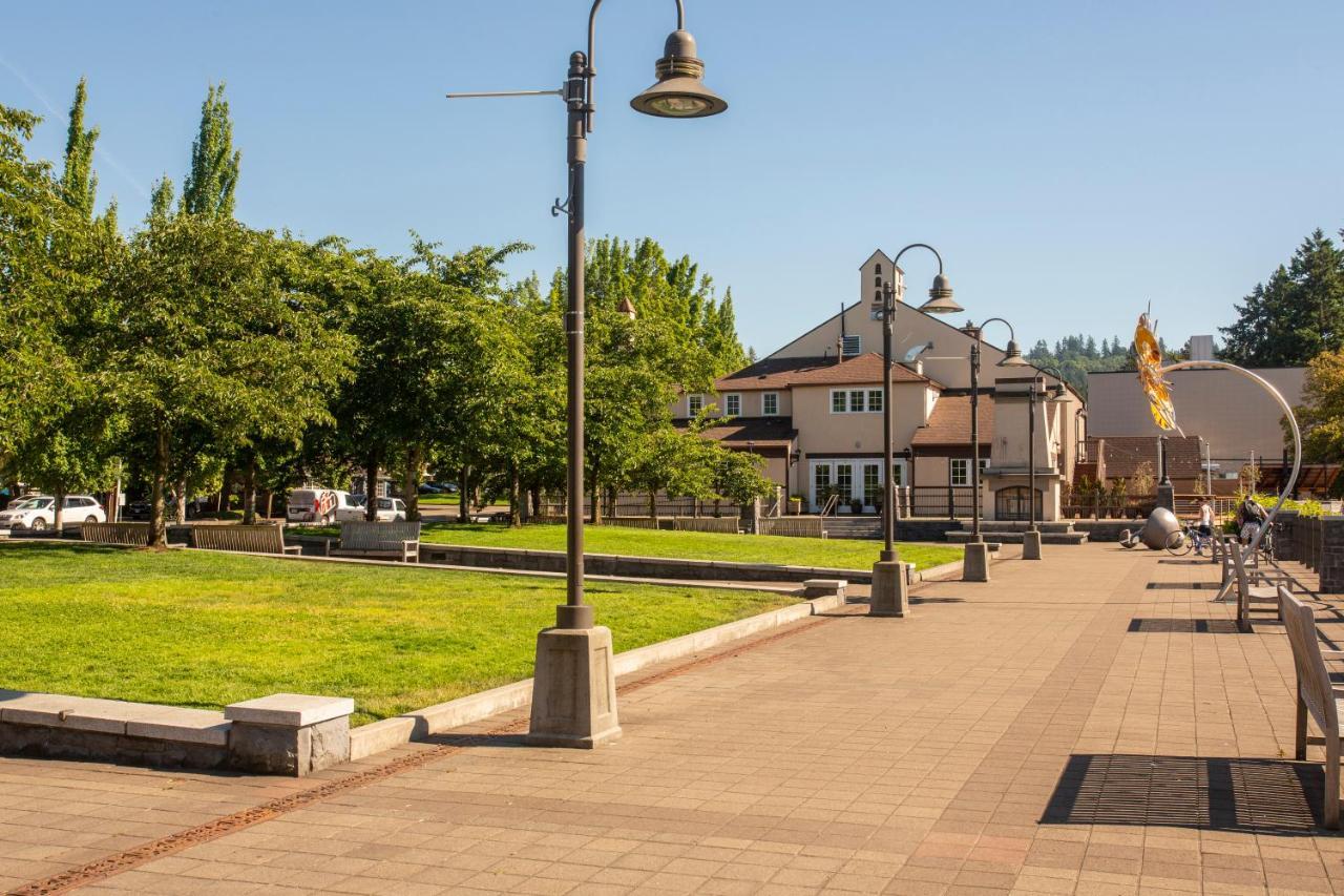 Lakeshore Inn Lake Oswego Zewnętrze zdjęcie